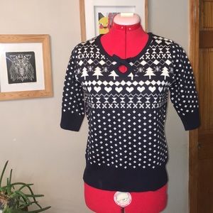 50s vibe Holiday Sweater size M